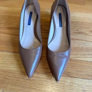 Stuart Weitzman Brown Leather Pumps